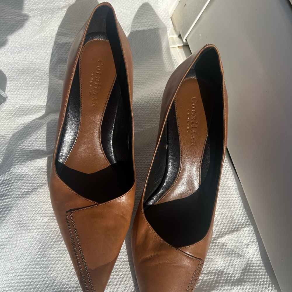 Cole Haan Brown Leather Heels Classic Design